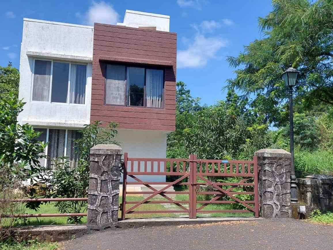 Destination A1 32 Villa เนราล ภายนอก รูปภาพ