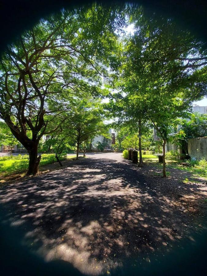 Destination A1 32 Villa เนราล ภายนอก รูปภาพ