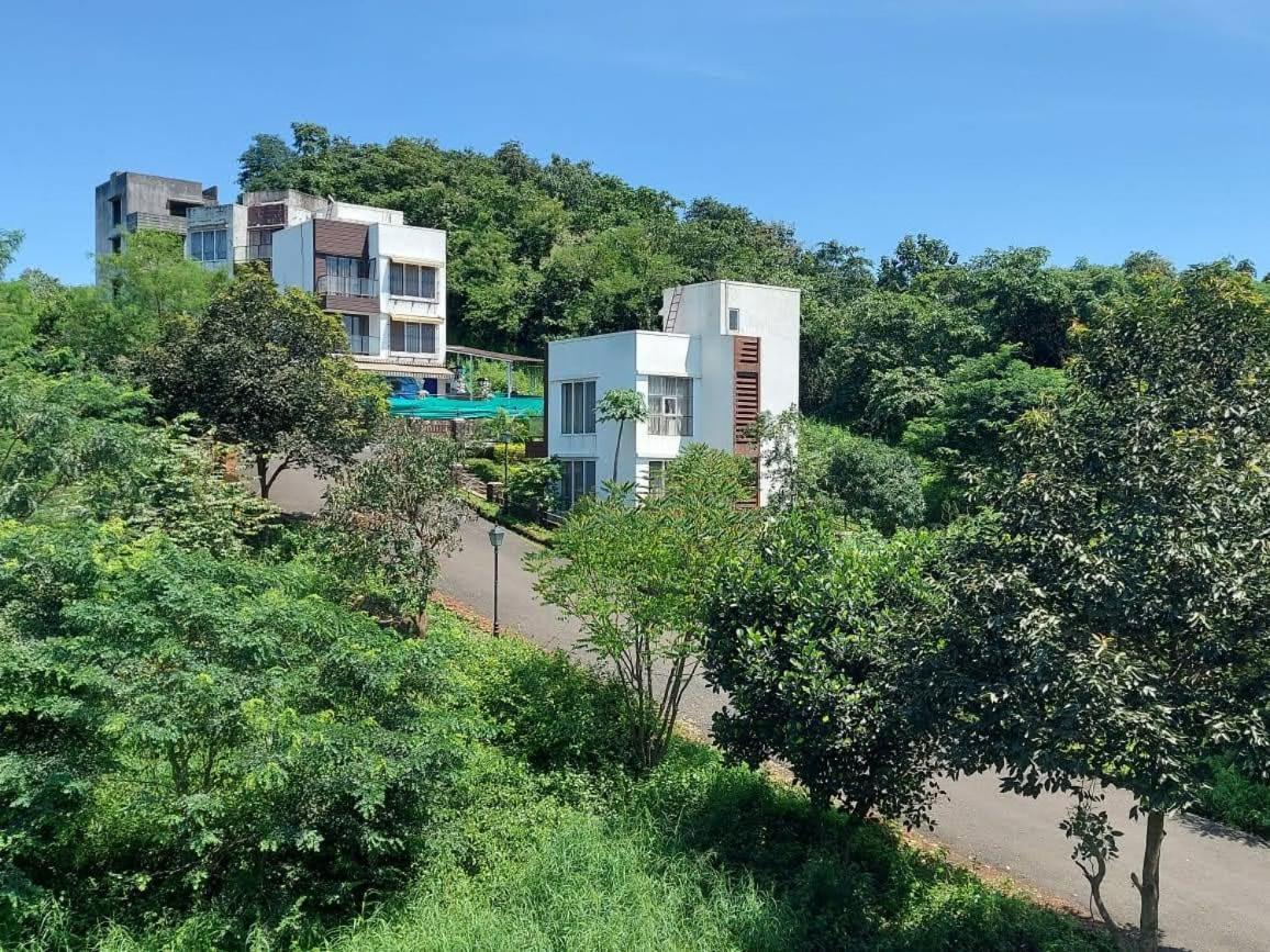 Destination A1 32 Villa เนราล ภายนอก รูปภาพ